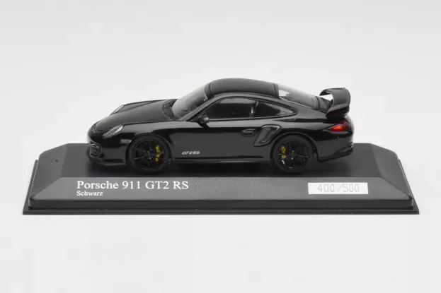Minichamps Porsche 911 997-2 Gt2 Rs 2010 Black Wheels 1:43 400069404